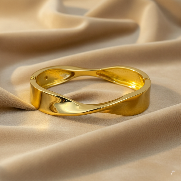Ziwels Women’s 18K Gold Plated Twisted Wave Bracelet | Modern Minimal Design, Anti-Tarnish, Waterproof