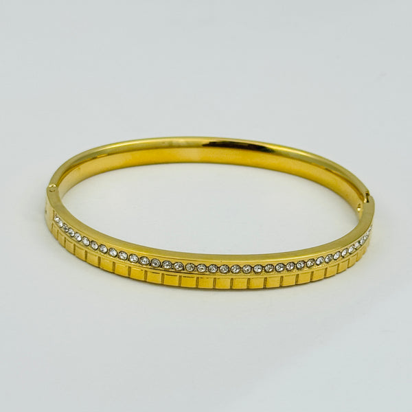 Ziwels Gold-Plated Crystal Line Bangle – 18K Gold Stainless Steel | Anti-Tarnish, Waterproof & Hypoallergenic
