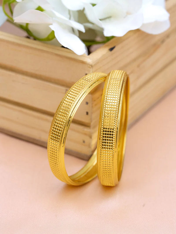 Sayali Bangle.